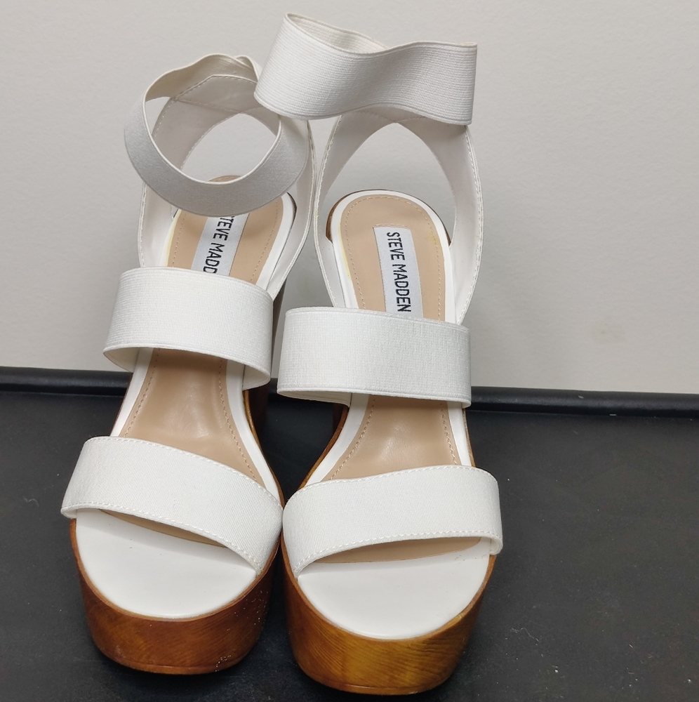 Steve Madden White Blondy Wedges